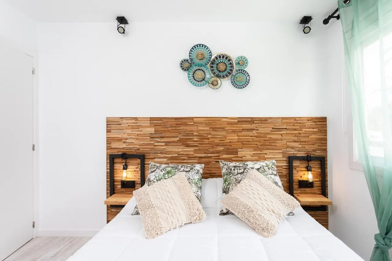 Home2Book Modern Las Americas Pool&Terrace Арона